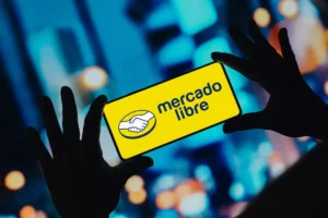 Cum să cumperi Acțiuni MercadoLibre (MELI): Preț Actual și Analiză