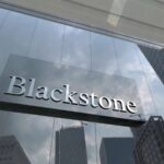 Ghid despre cum să cumperi actiuni Blackstone din România