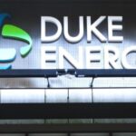 Ghid despre cum să cumperi actiuni Duke Energy din România