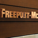 Ghid despre cum să cumperi actiuni Freeport-McMoRan din România