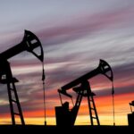 Află cât este pretul petrolului WTI astazi in timp real, dar si cum sa investesti la bursa in petrol WTI sau sa tranzactionezi petrol WTI.